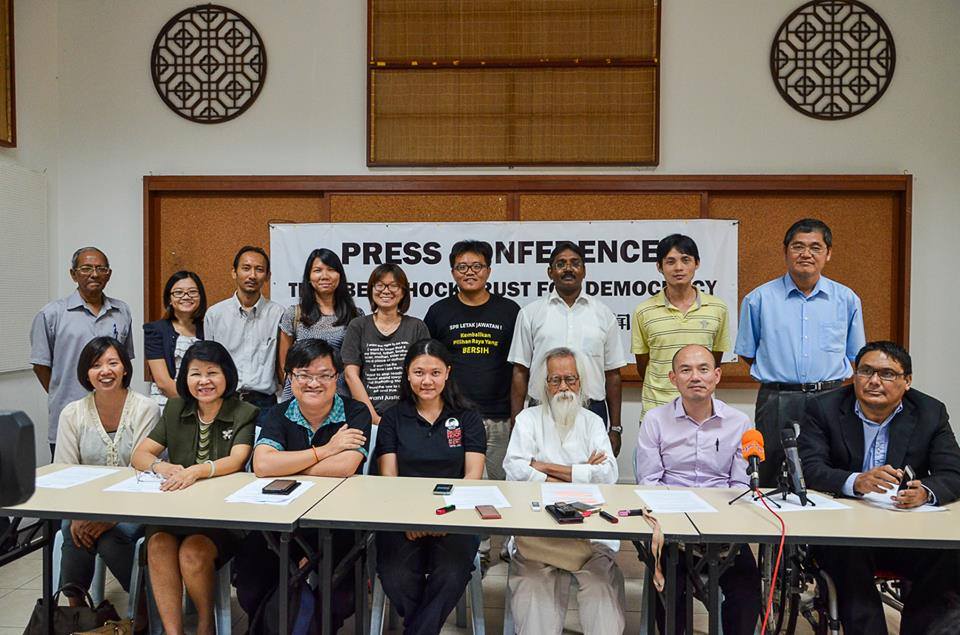 Members and supporters of the movement for Teoh Beng Hock at a press conference