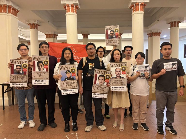Sidang media mengenai permohonan maaf dan sumbangan ihsan SPRM 赵家回复反贪会道歉与赔偿记者会